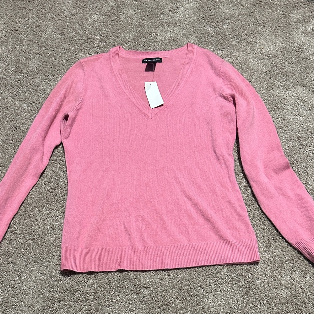 New York Co  V-Neck Sweater